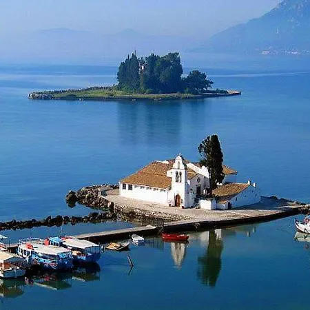 Dora's Studio 3 * Corfu (city)