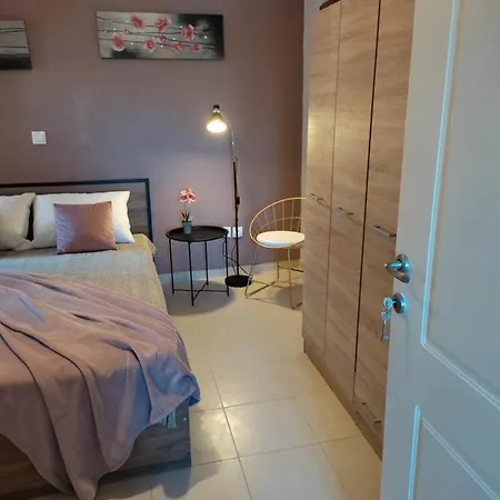 Dora's Studio 3